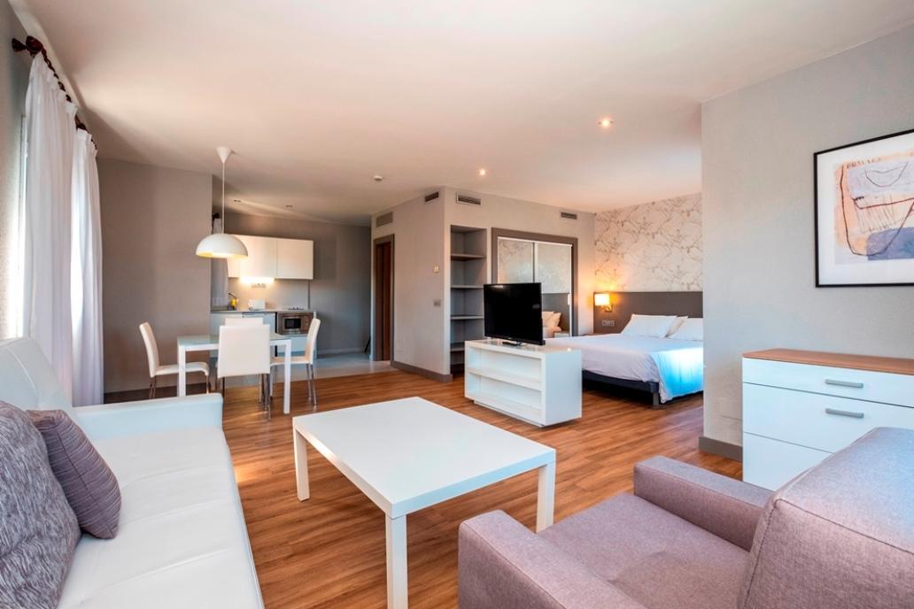 Hg Jardin De Menorca Aparthotel Son Bou Eksteriør bilde